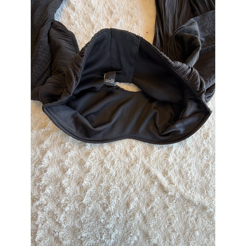 Forever 21 Black Off-the-Shoulder Balloon Sleeve Cropped Blouse Women's Size M - Picture 6 of 8